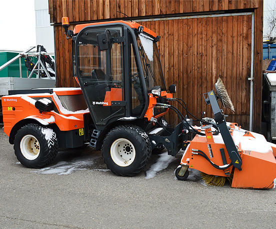Gebrauchtrmarkt Goldbrunner Hebe und Foerdertechnik Eching Multihog